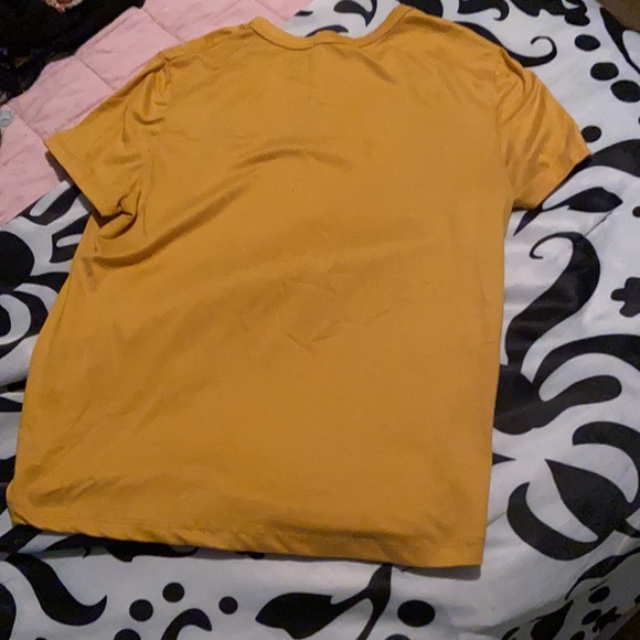 Yellow butterfly T - Picture 2 of 2